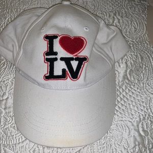 “I LOVE LV”Hat!